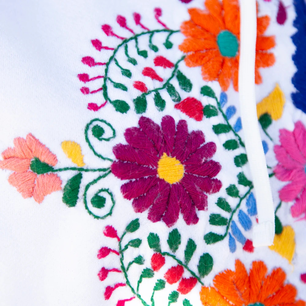 Chilac Floral Embroidered Pullover Hoodie - Image 20