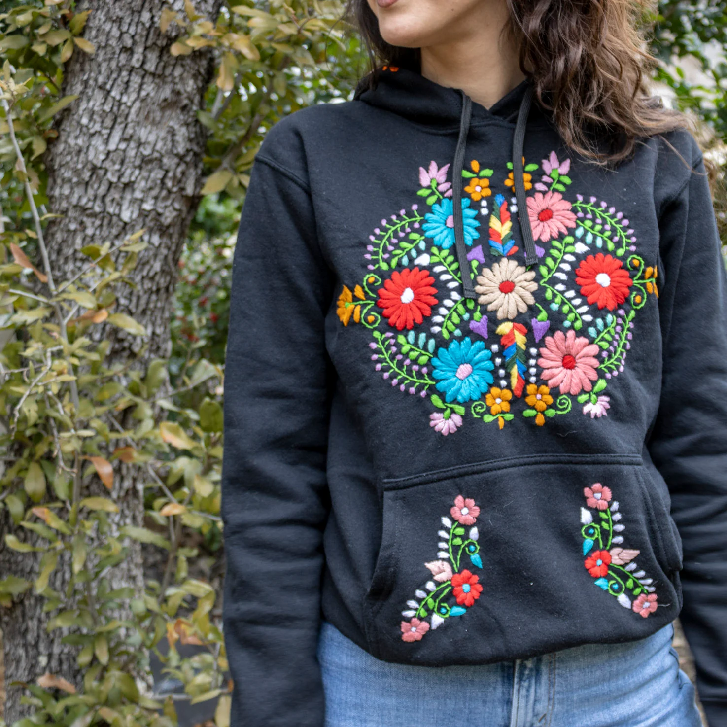 Chilac Floral Embroidered Pullover Hoodie - Image 3