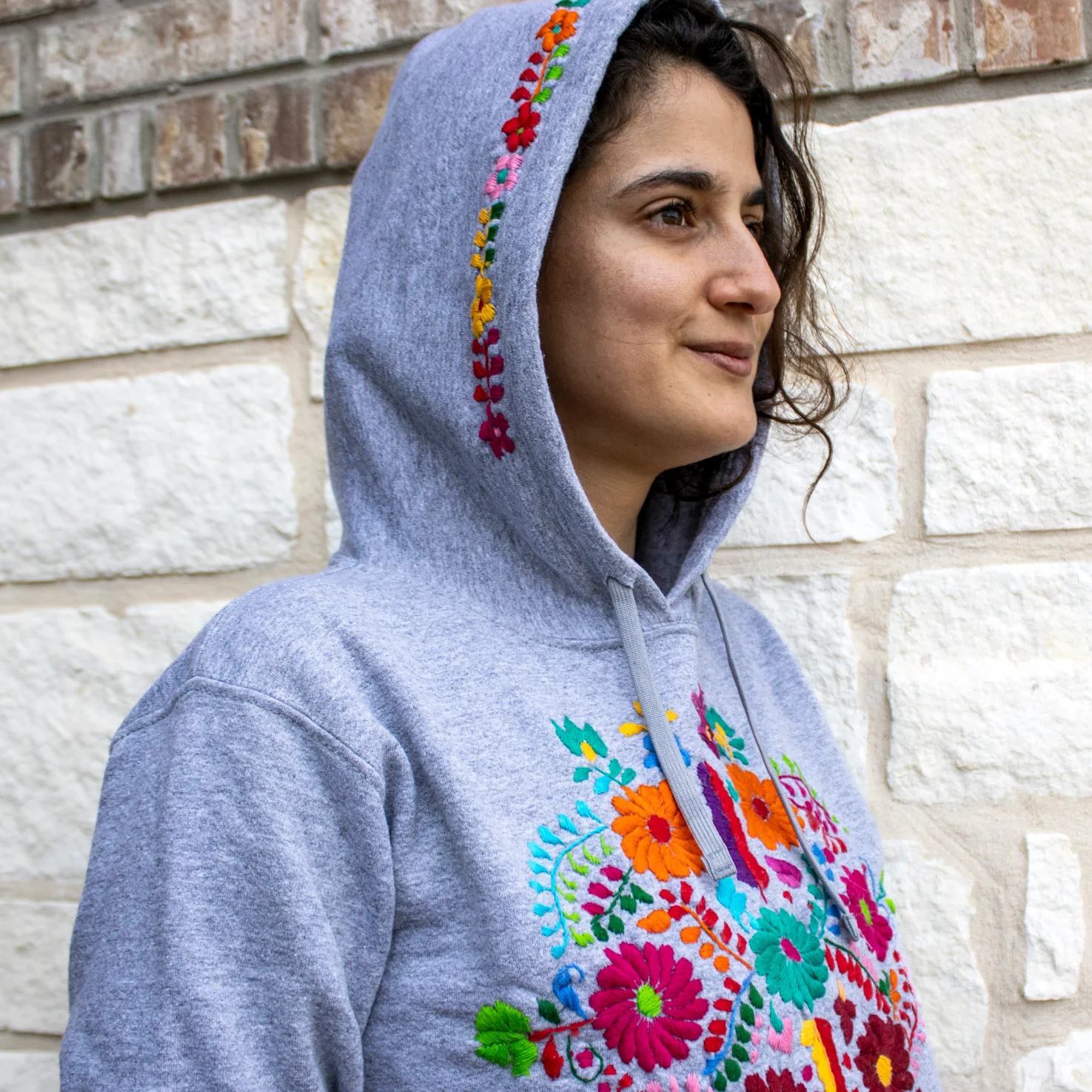 Chilac Floral Embroidered Pullover Hoodie - Image 8