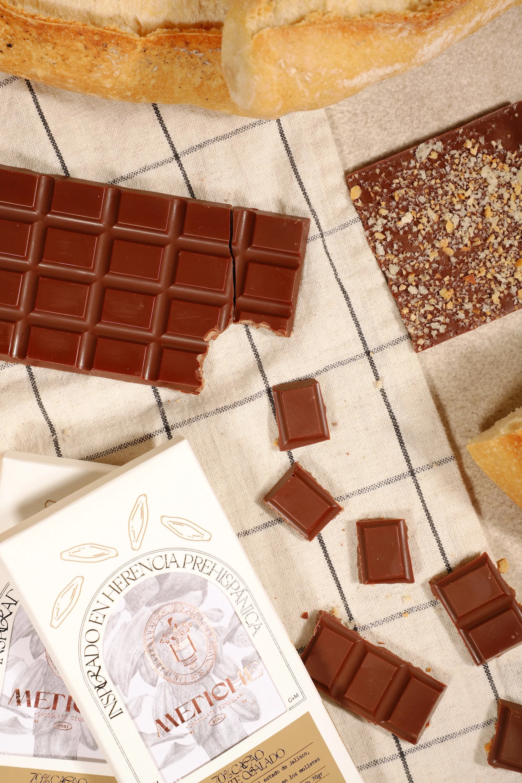 Dark Mexican Chocolate Bar, 70% Cacao, Birote Salado - Image 3
