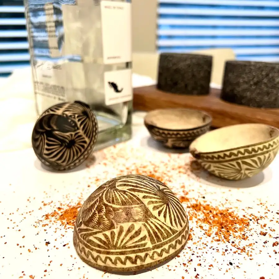 Hand-Carved Mezcal Gourd, or Jícara with Natural Base - Image 8