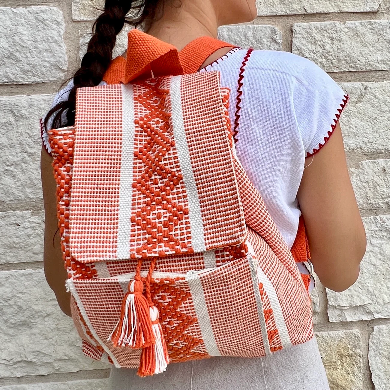 Jalieza Drawstring Woven Backpack - Image 4