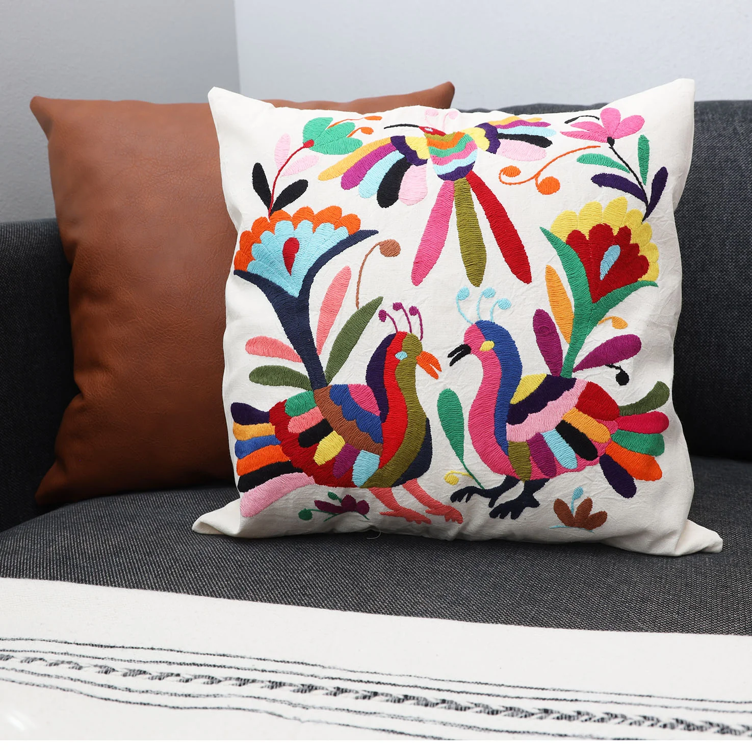Otomí Hand-Embroidered Pillow Covers - Image 4