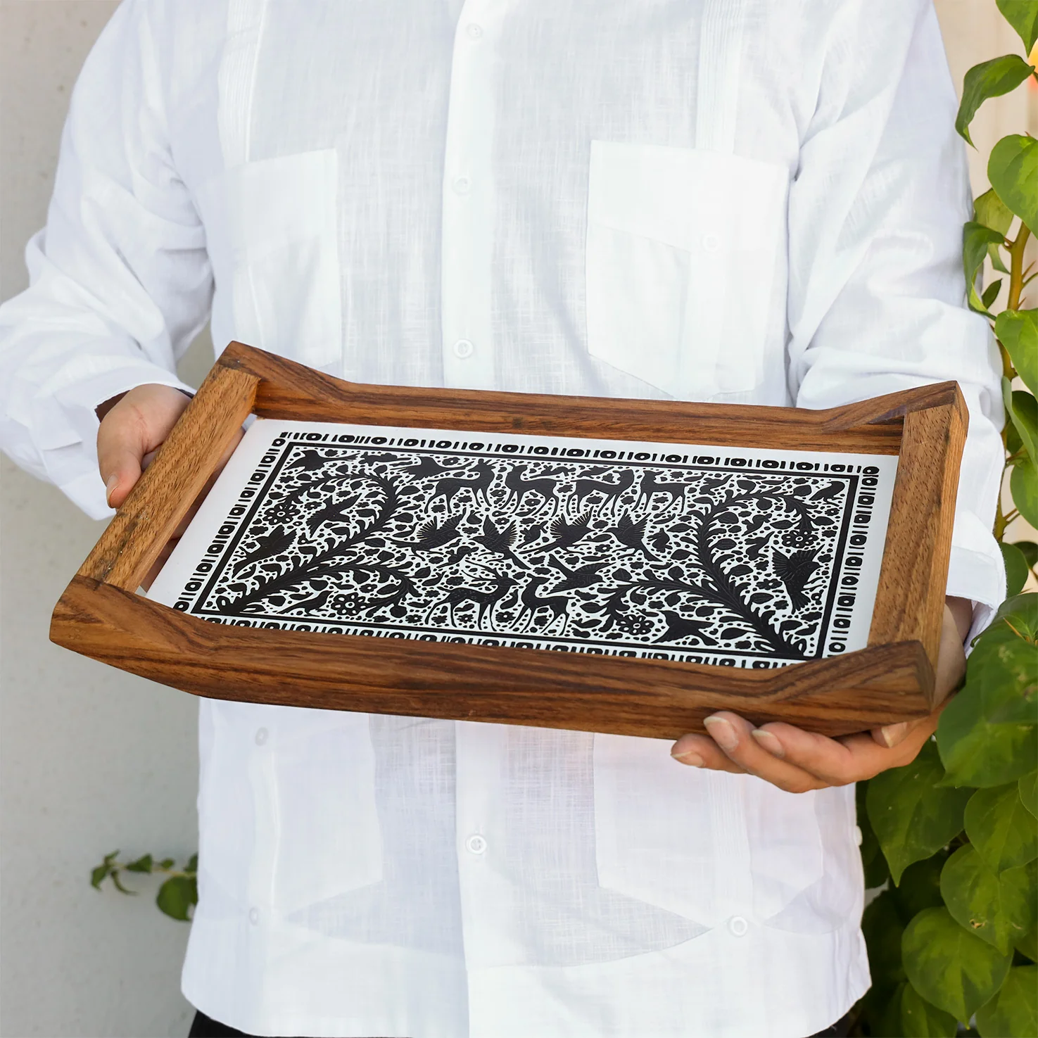 Small Olinalá Parota Solid Wood Serving Tray - Image 4