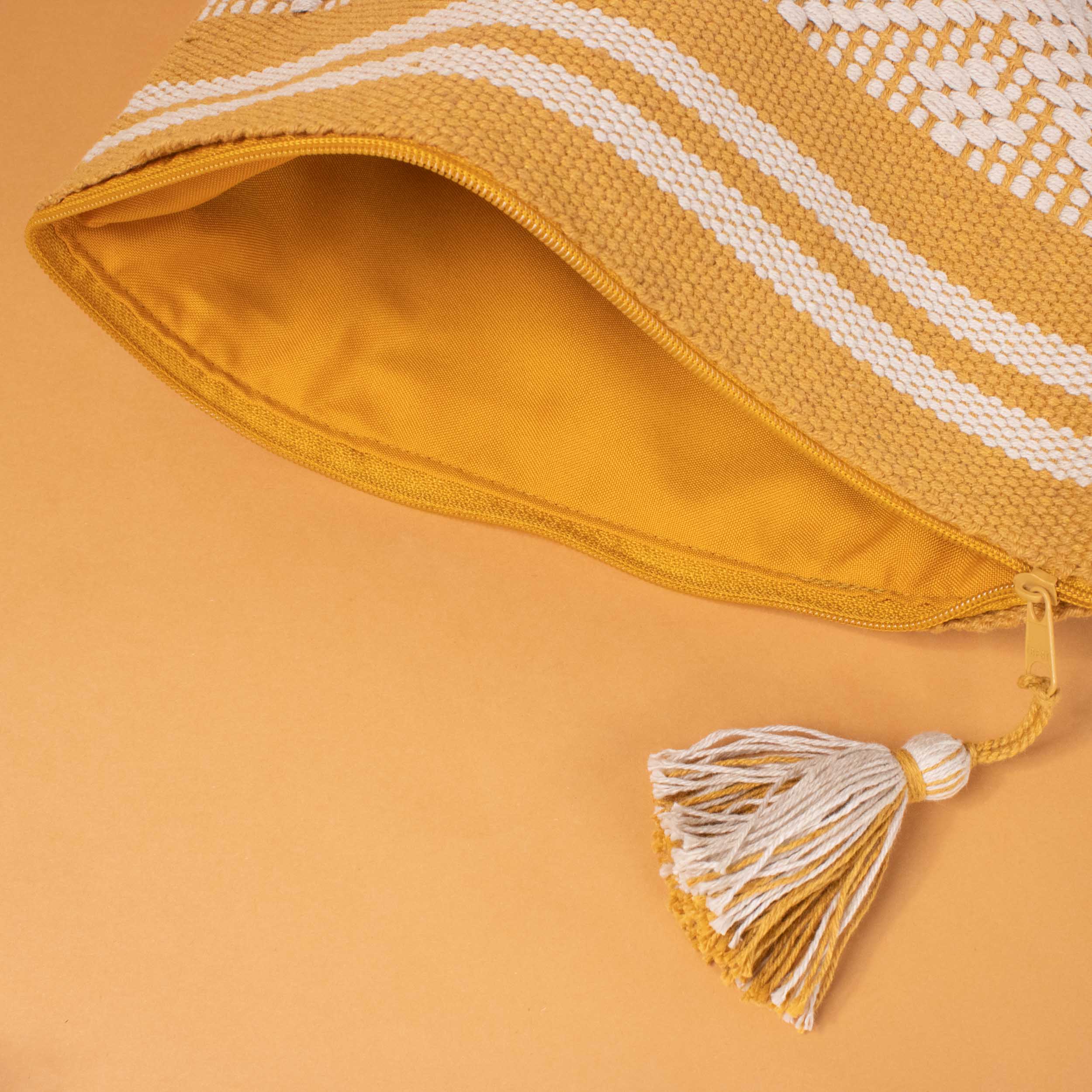 Telar Woven Multipurpose Pouch - Image 3