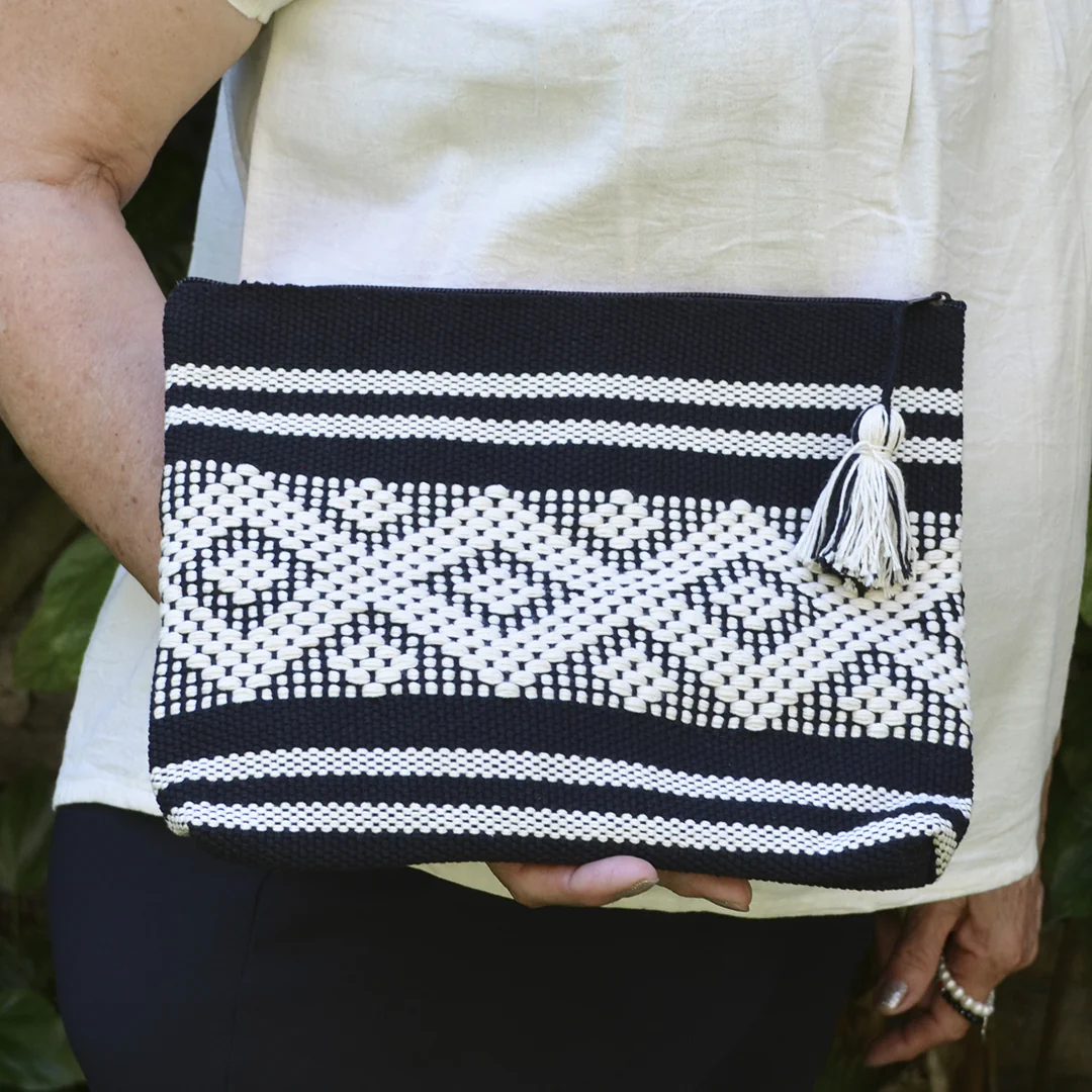 Telar Woven Multipurpose Pouch - Image 5